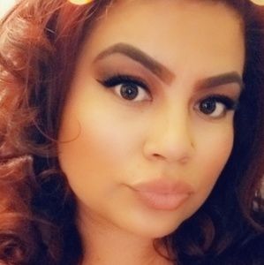 Meet your Posher, Celina